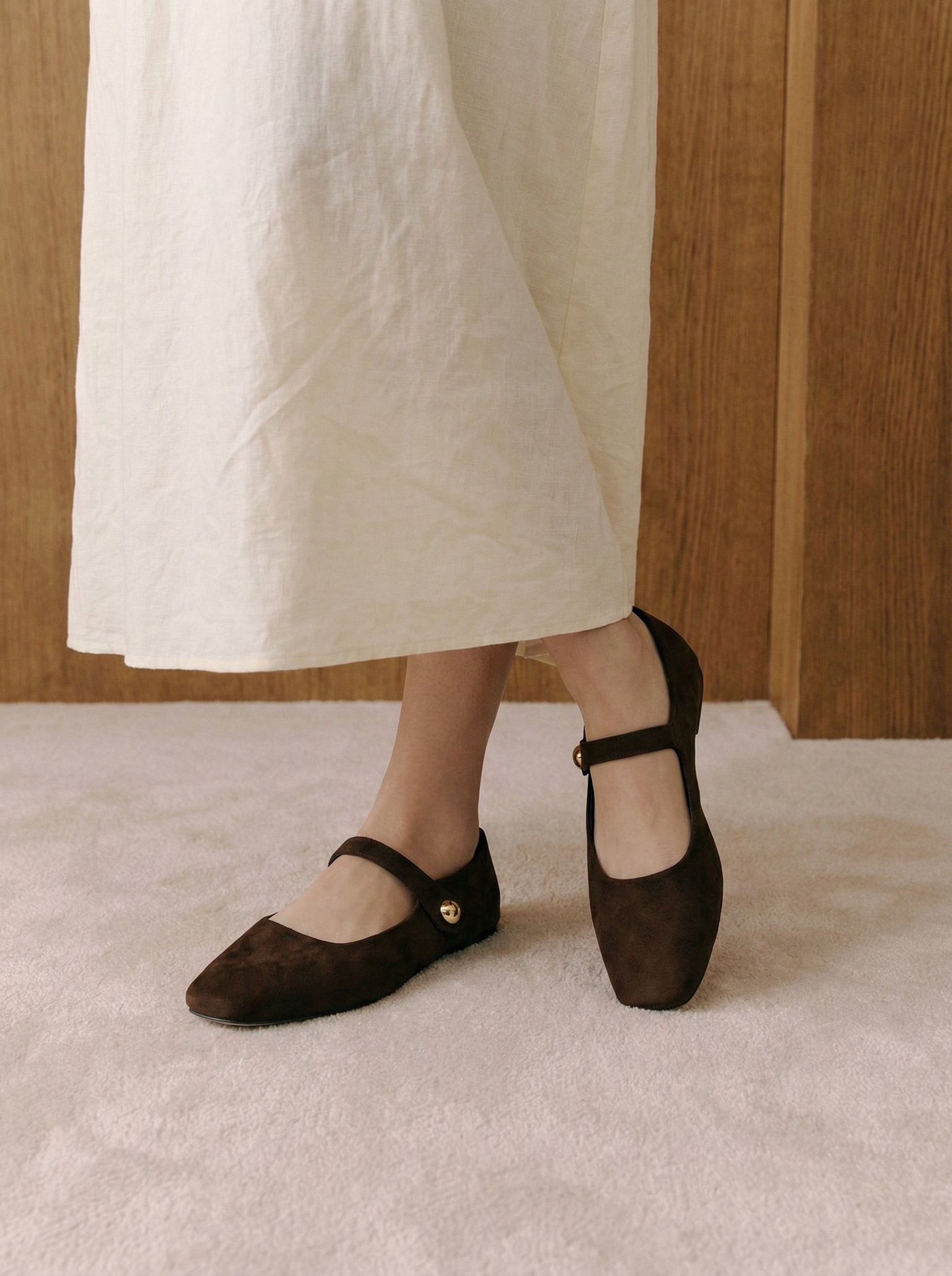 Elena Schokoladenbraune Wildleder Mary-Janes