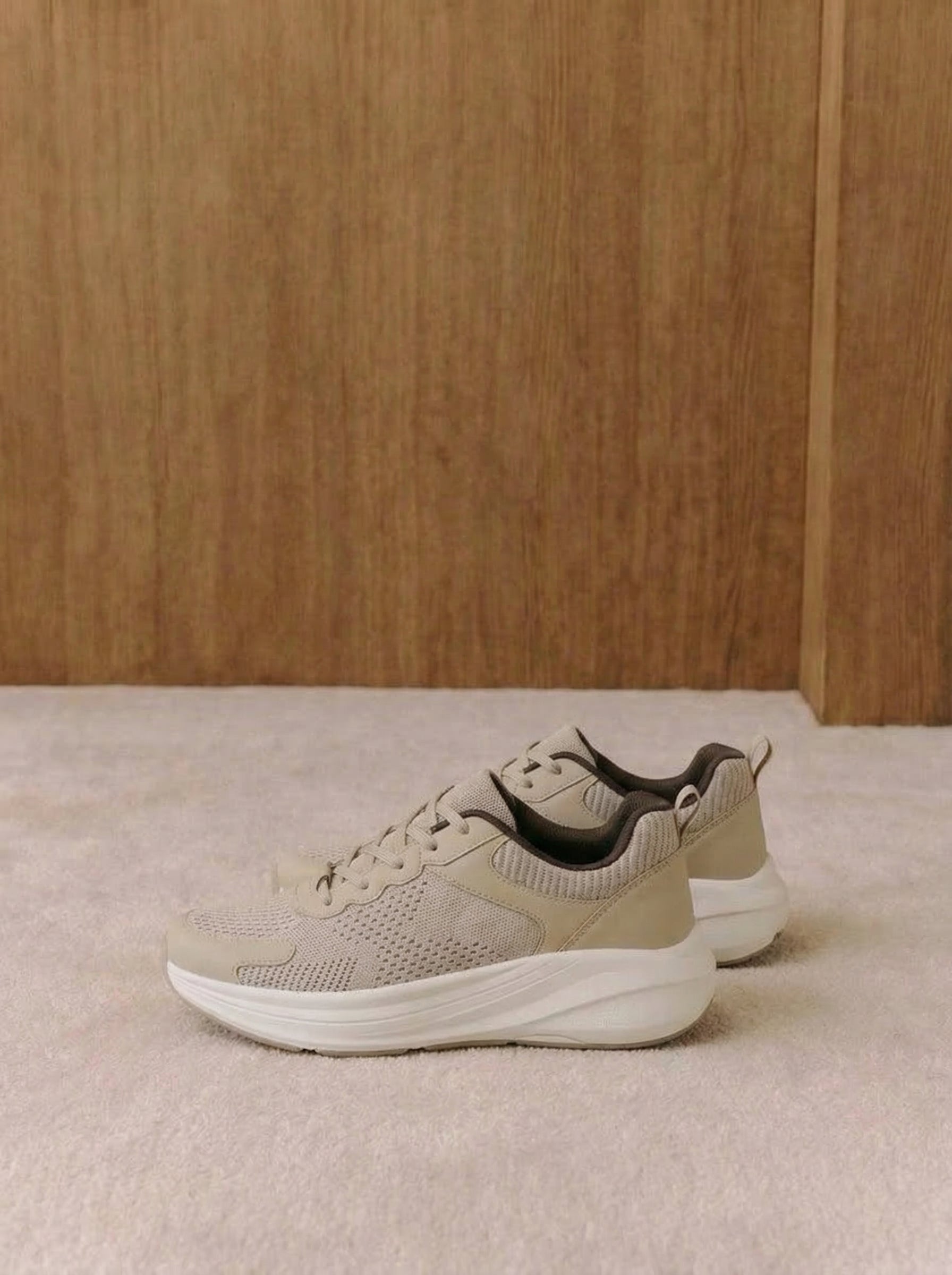 Breathable Mesh Knit Sneakers
