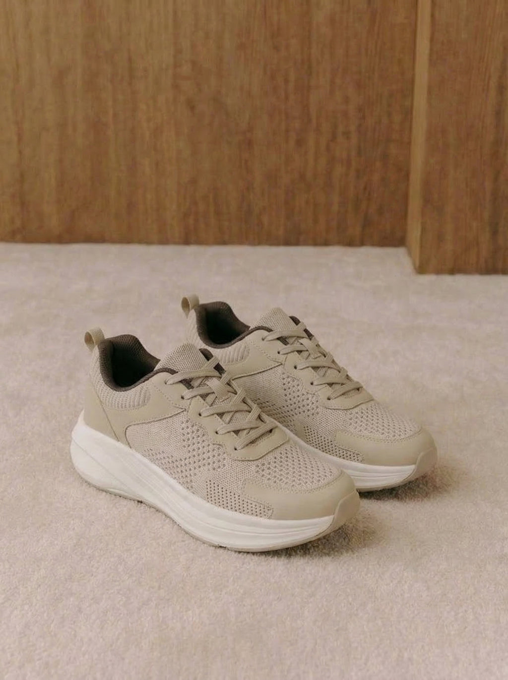 Breathable Mesh Knit Sneakers