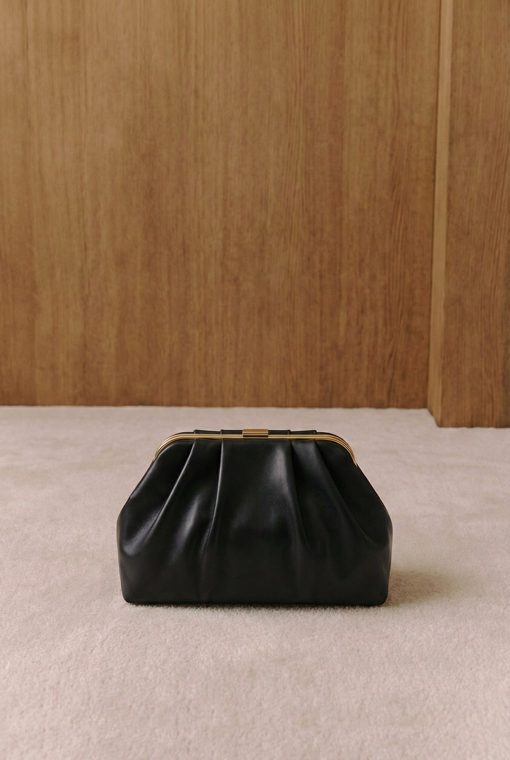 Aria Pleated Frame Clutch