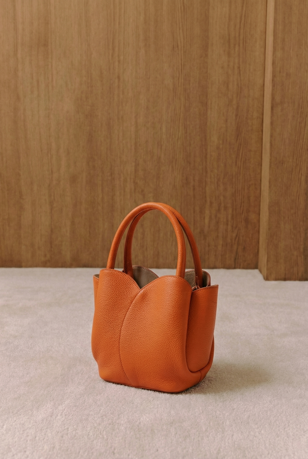 Tulip Leather Tote